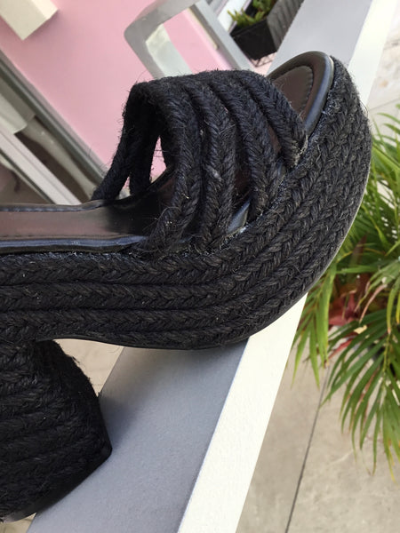 Black Raffia Summer Style