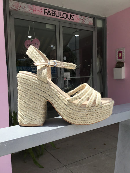 Beige Raffia Summer Style