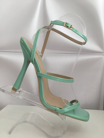 Three Straps Mint Heel