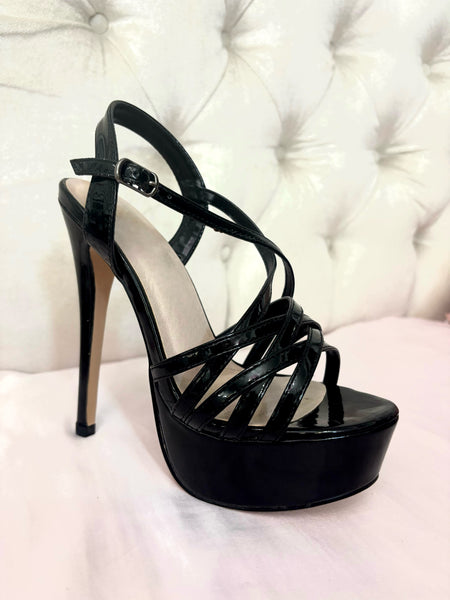 Black Charol Heels